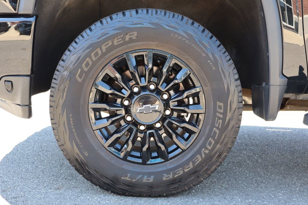 Used 2021 Chevrolet Silverado 2500 LTZ w/ LTZ Plus Package image 34