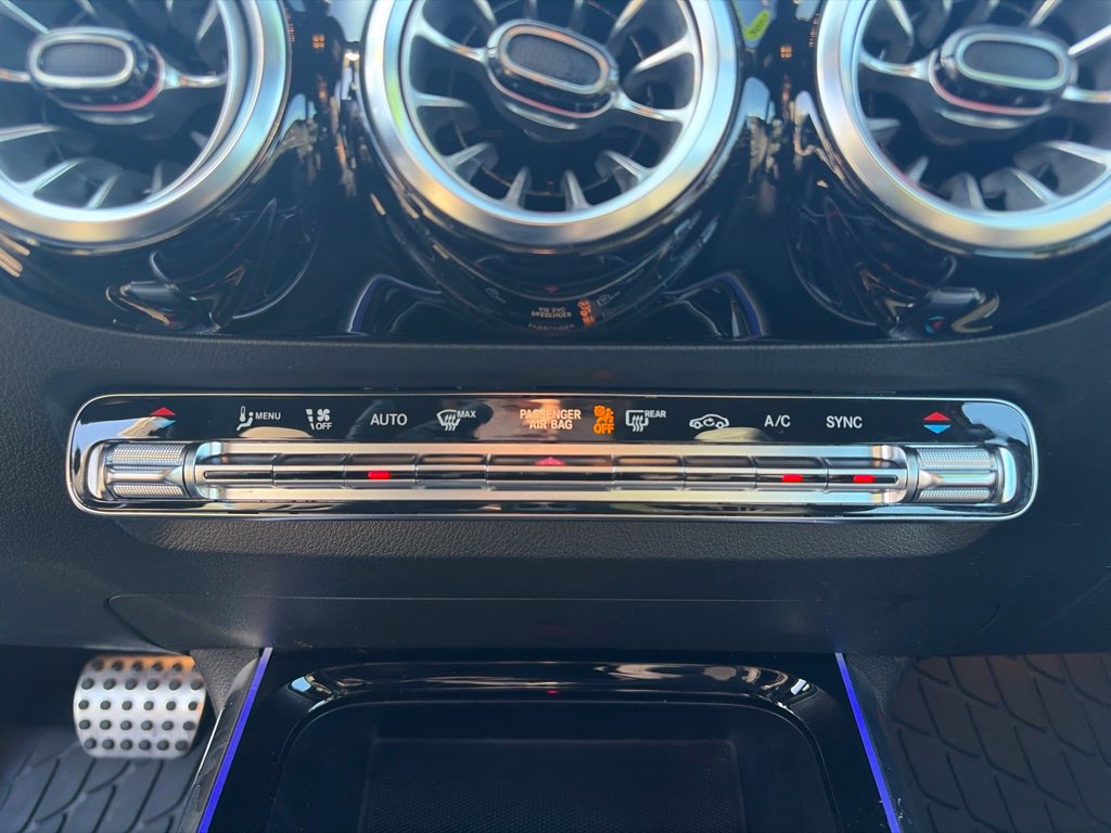 Certified 2023 Mercedes-Benz GLA 45 AMG 4MATIC image 17