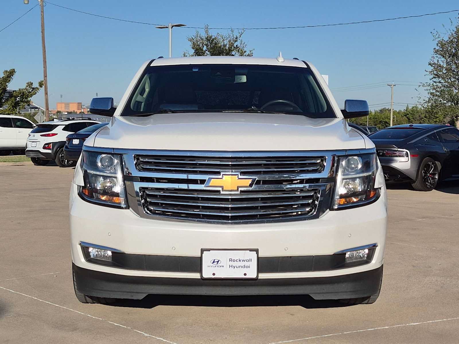 Used 2016 Chevrolet Suburban LTZ RWD image 17