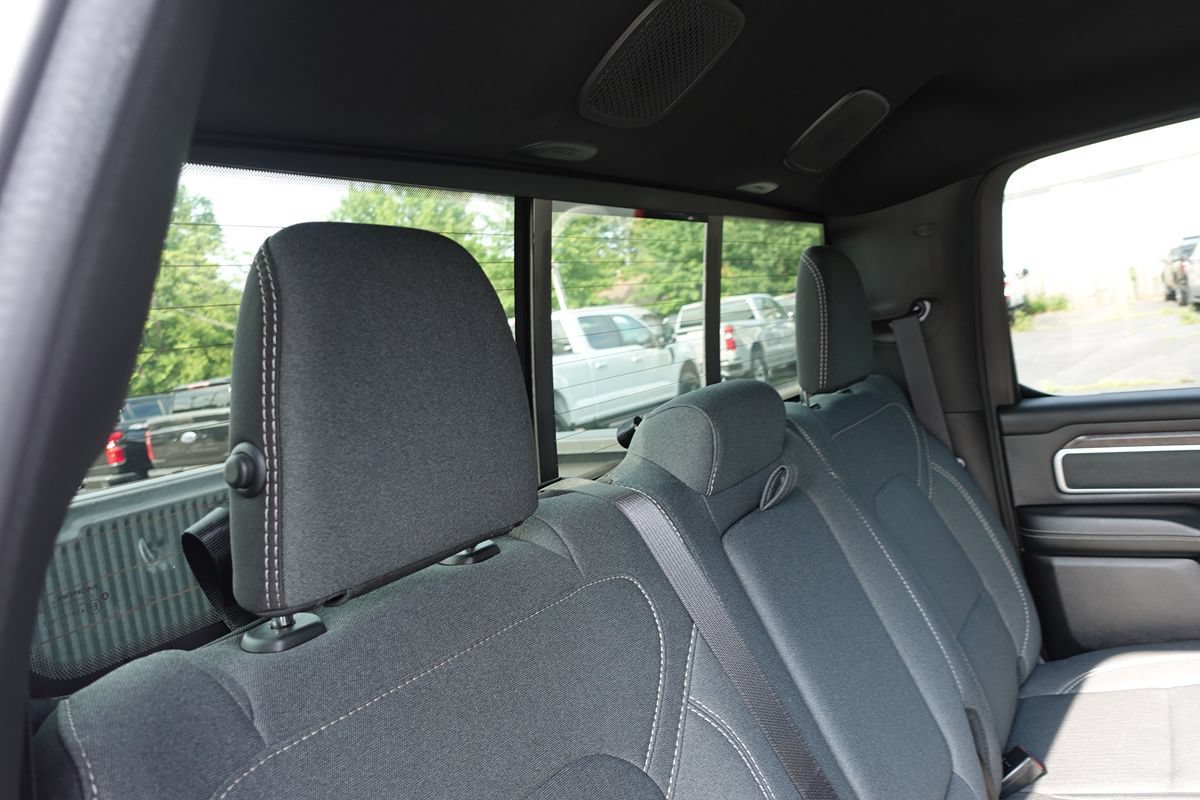 Used 2023 RAM 1500 Big Horn AWD/4WD image 32