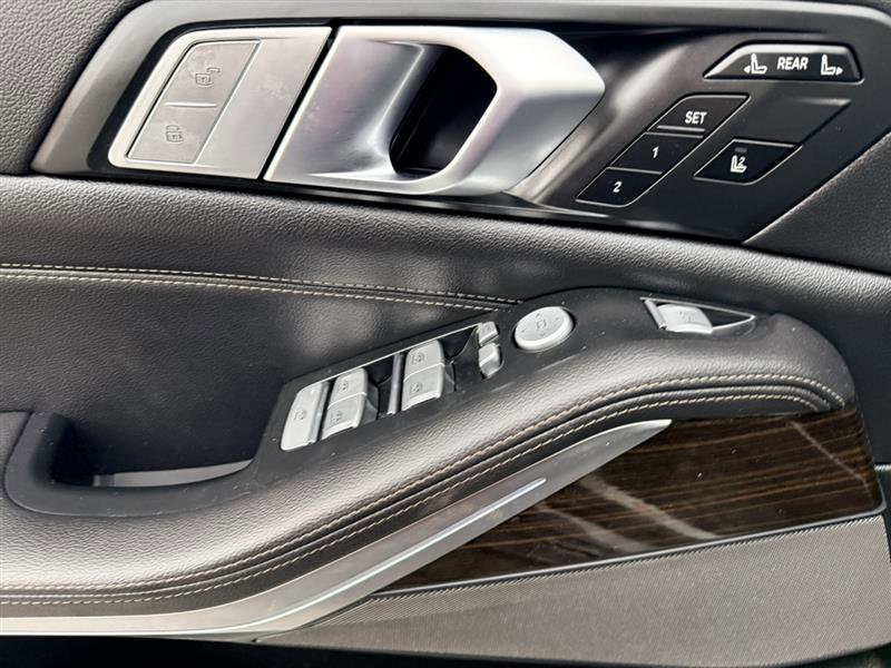 Used 2020 BMW X7 xDrive40i w/ Parking Assistance Package image 36