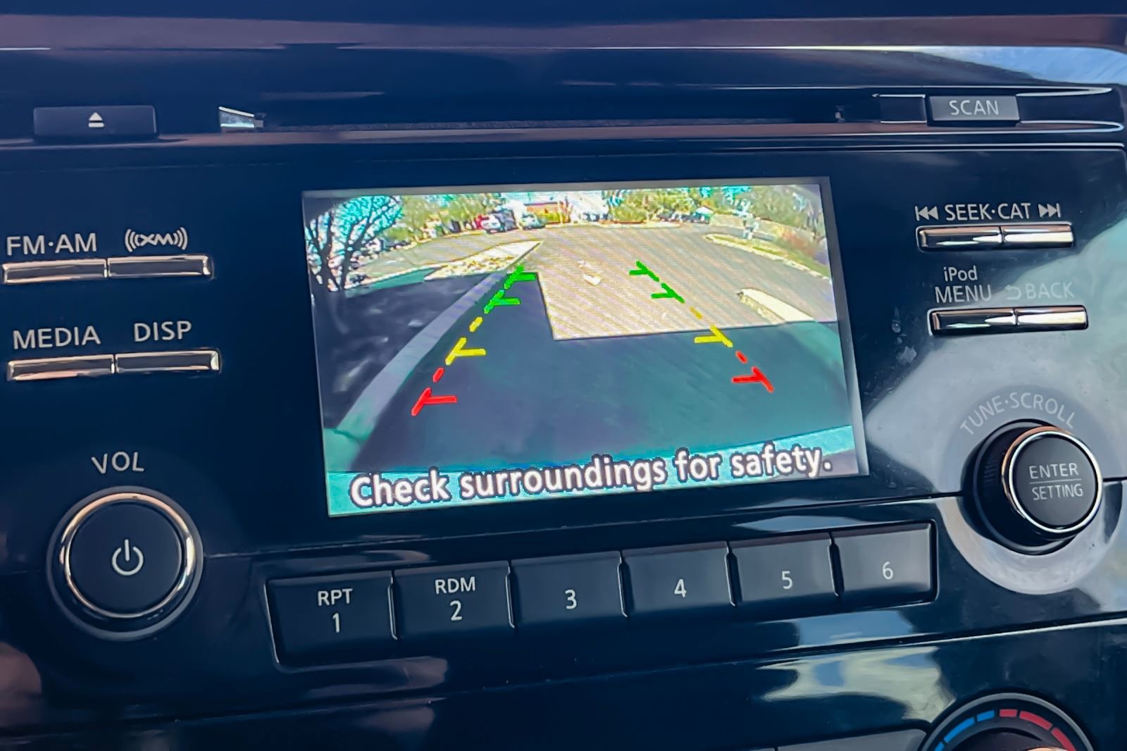 Used 2017 Nissan Rogue S image 26