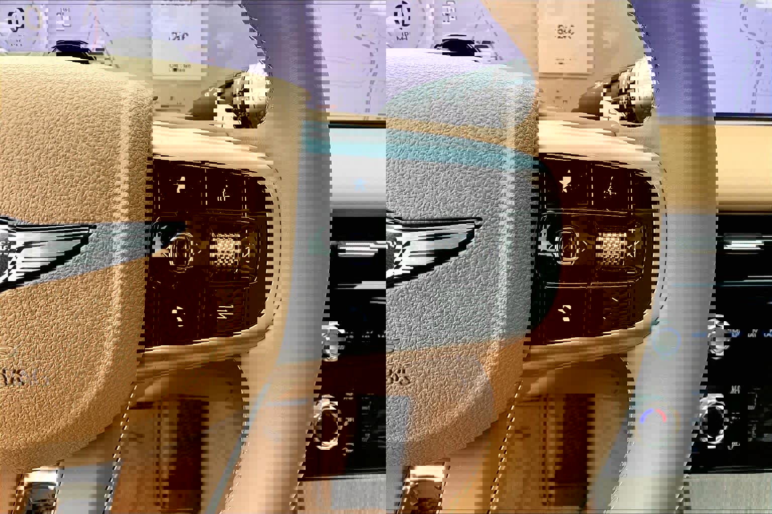 Used 2025 Genesis G80 2.5T Advanced AWD/4WD image 25