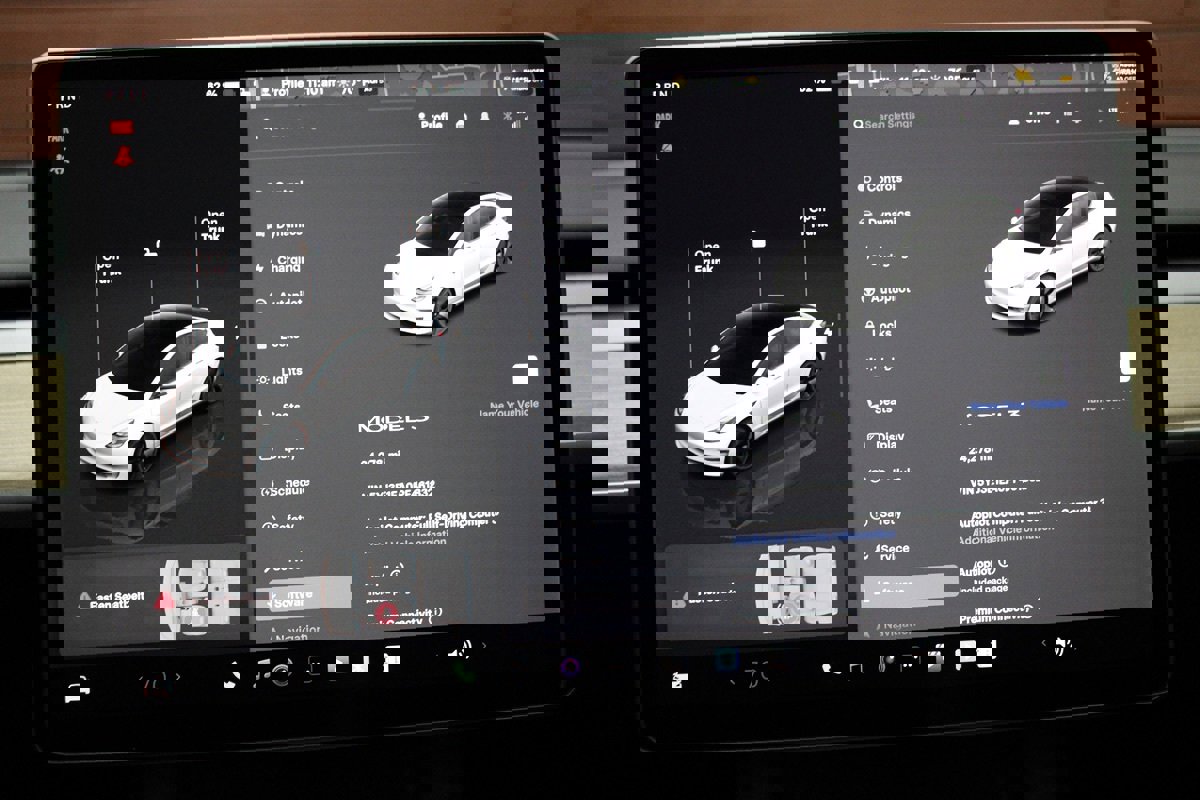 Used 2023 Tesla Model 3 Standard Range RWD image 26