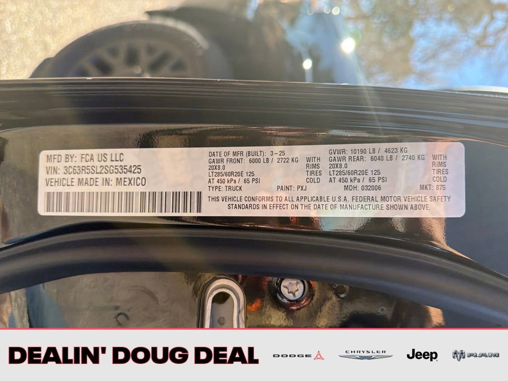 Used 2025 RAM 2500 Limited image 30