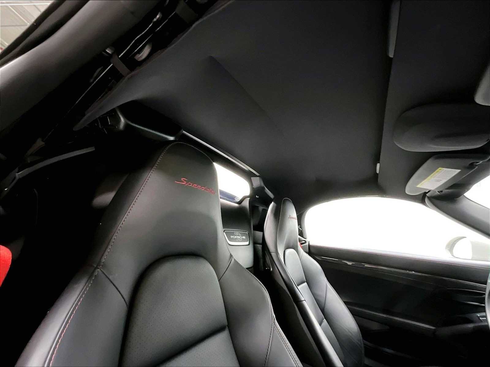 Used 2019 Porsche 911 Speedster image 25