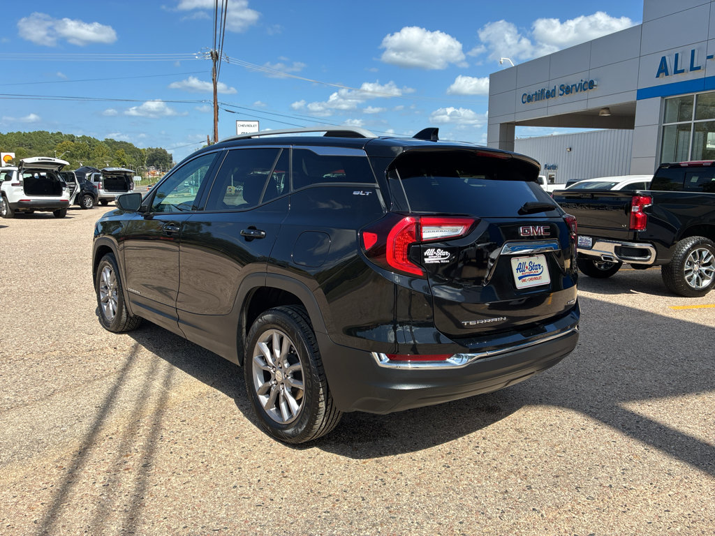 Used 2024 GMC Terrain SLT AWD/4WD image 37