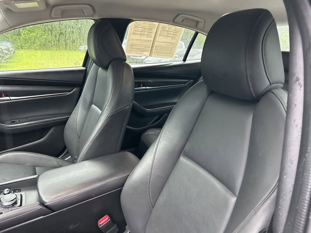 Used 2023 MAZDA MAZDA3 s image 13
