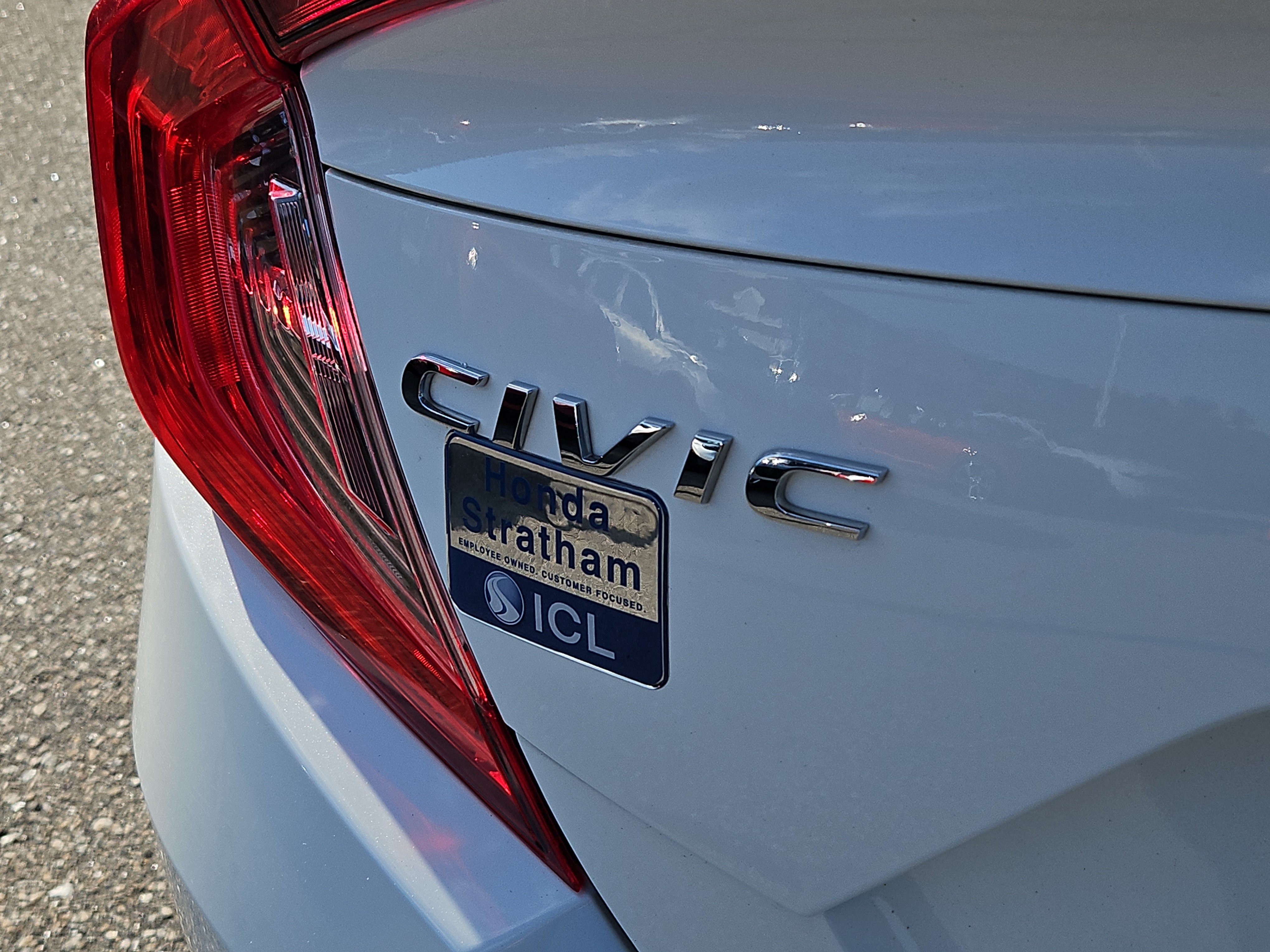 Certified 2017 Honda Civic EX image 5