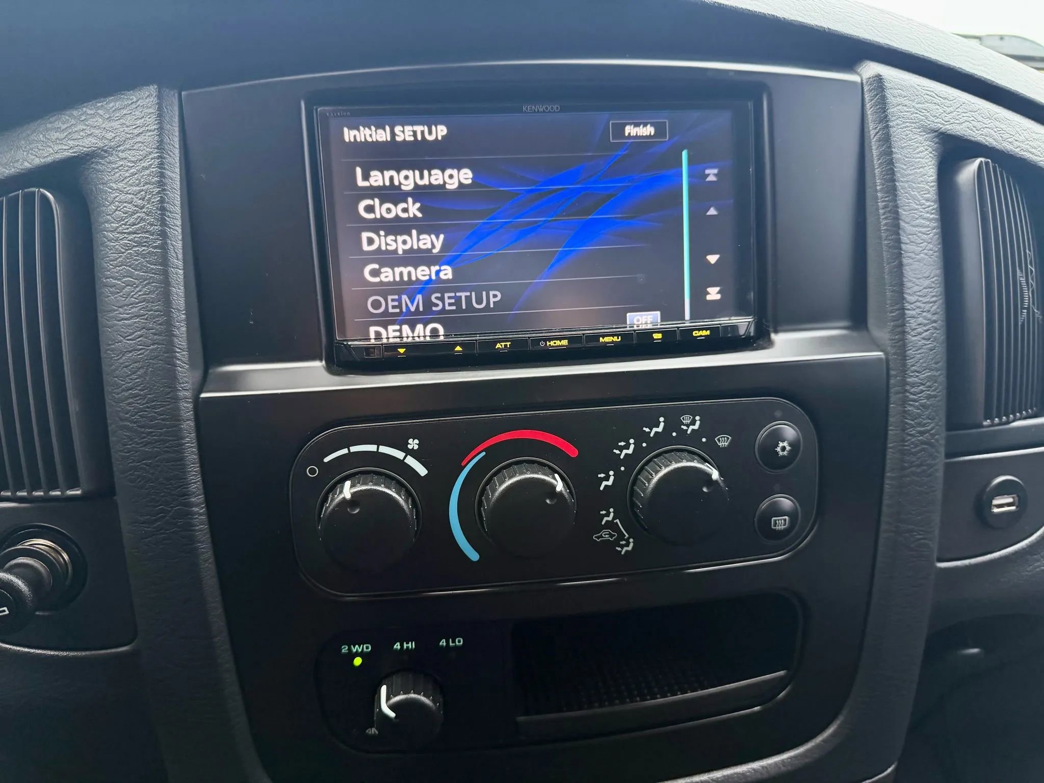 Used 2005 Dodge Ram 2500 Truck SLT w/ Trailer Tow Group image 13