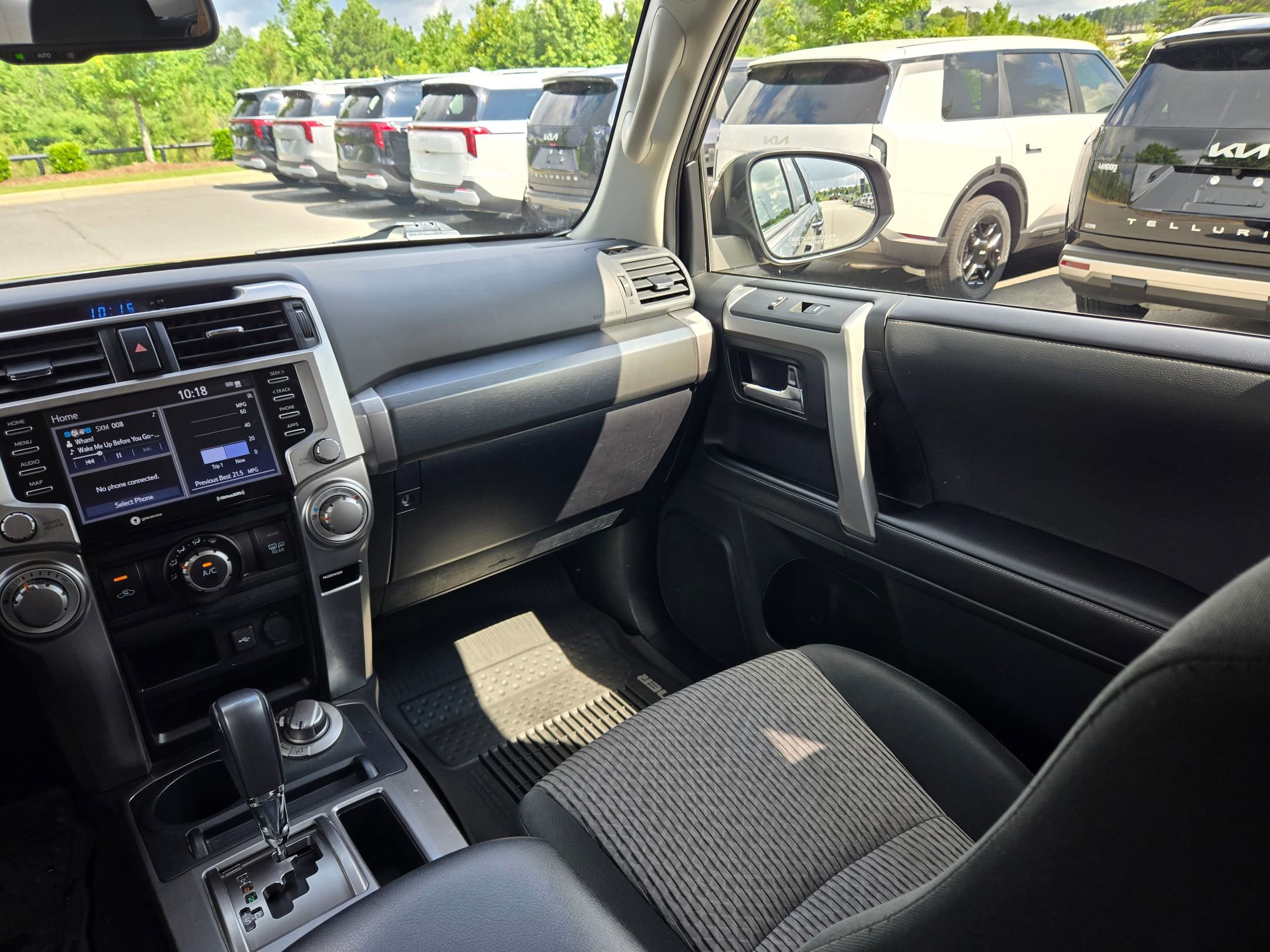Used 2023 Toyota 4Runner SR5 AWD/4WD image 11