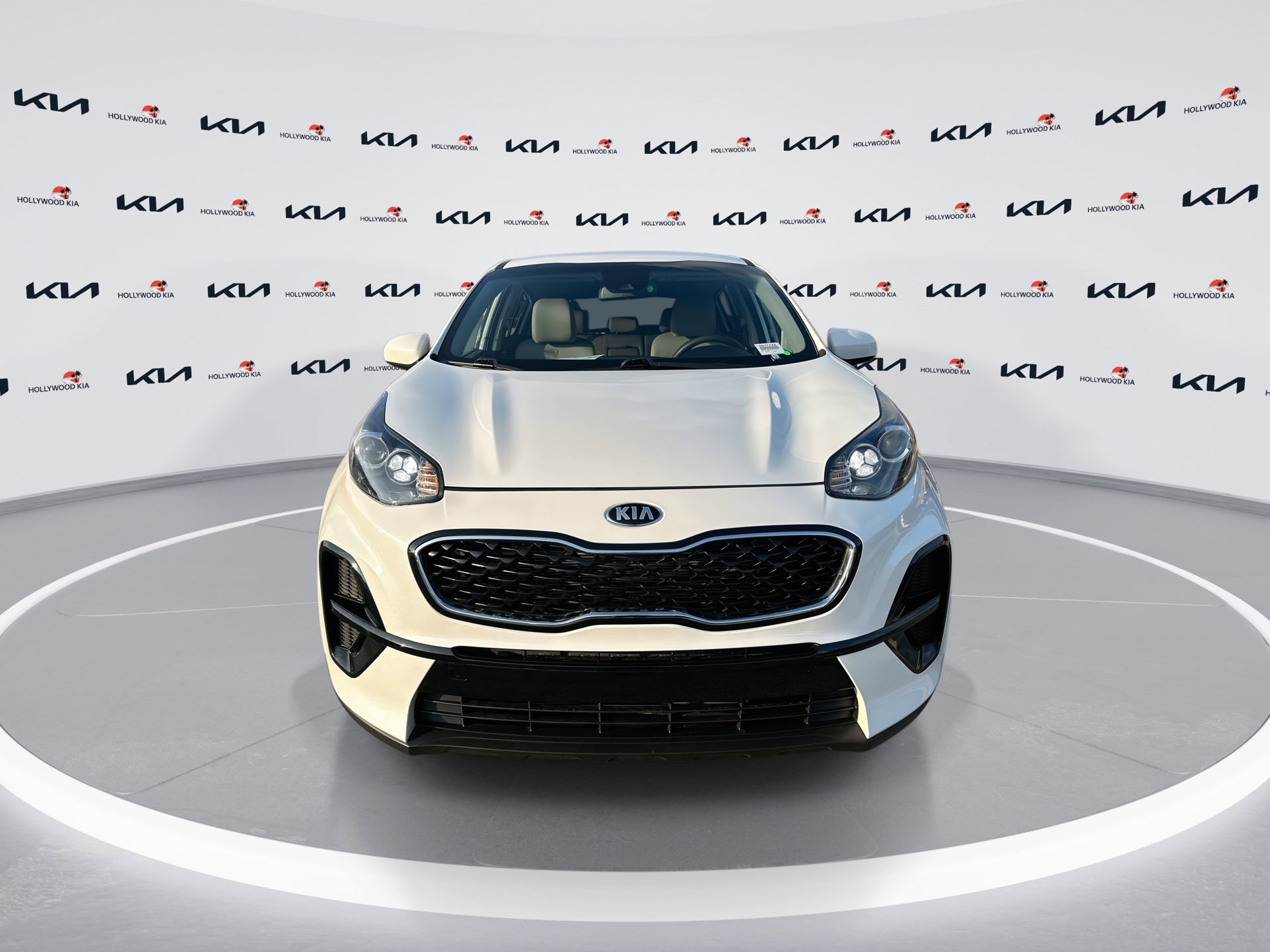 Certified 2022 Kia Sportage LX image 3
