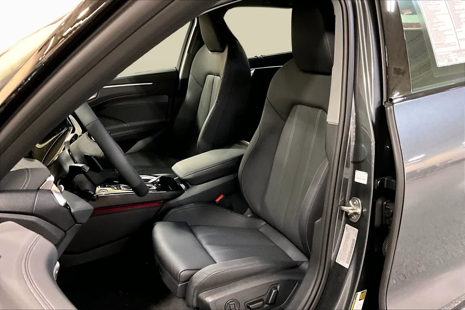 New 2026 Audi A6 Premium Plus AWD/4WD image 9