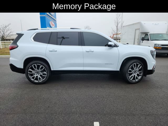 Used 2026 GMC Acadia Denali Ultimate image 10