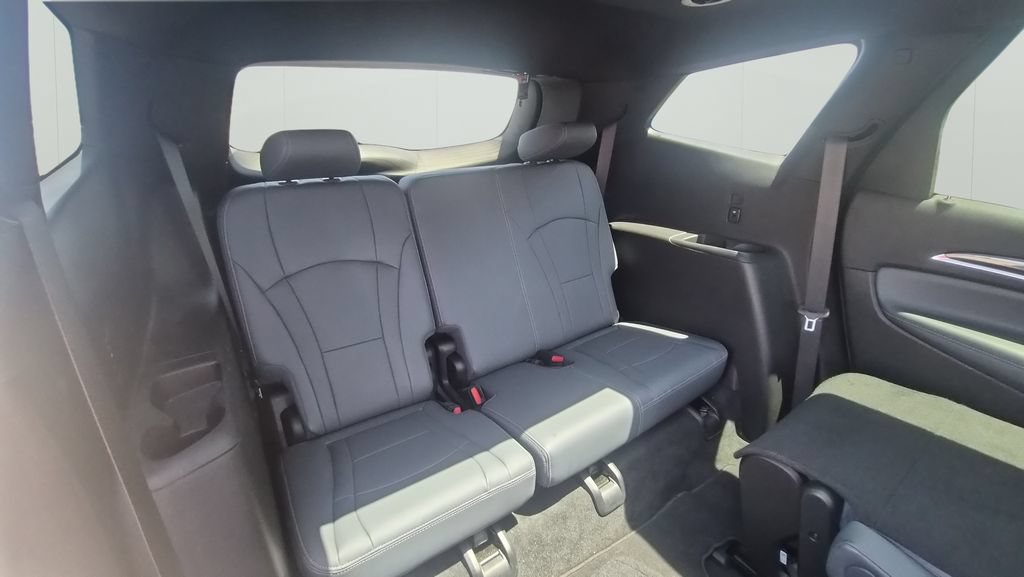 Used 2023 Buick Enclave Essence w/ Experience Buick Package FWD image 13