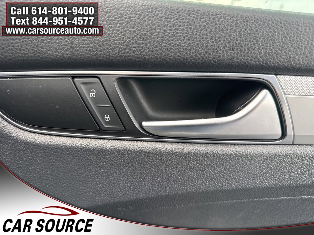 Used 2017 Volkswagen Passat 1.8T S image 35