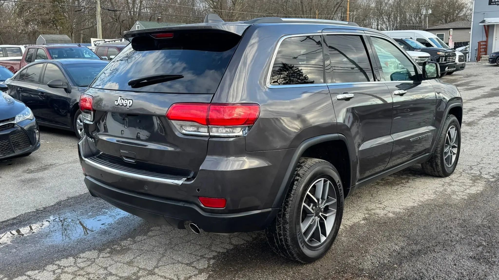 Used 2021 Jeep Grand Cherokee Limited image 5