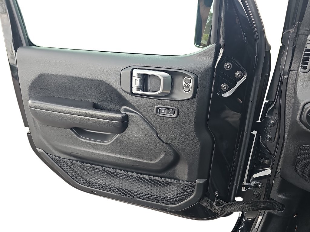 Used 2018 Jeep Wrangler Unlimited Rubicon AWD/4WD image 26