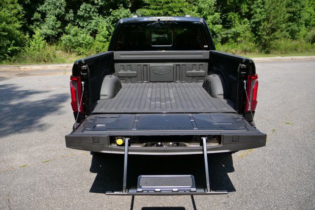 Used 2026 Ford F150 Raptor AWD/4WD image 42