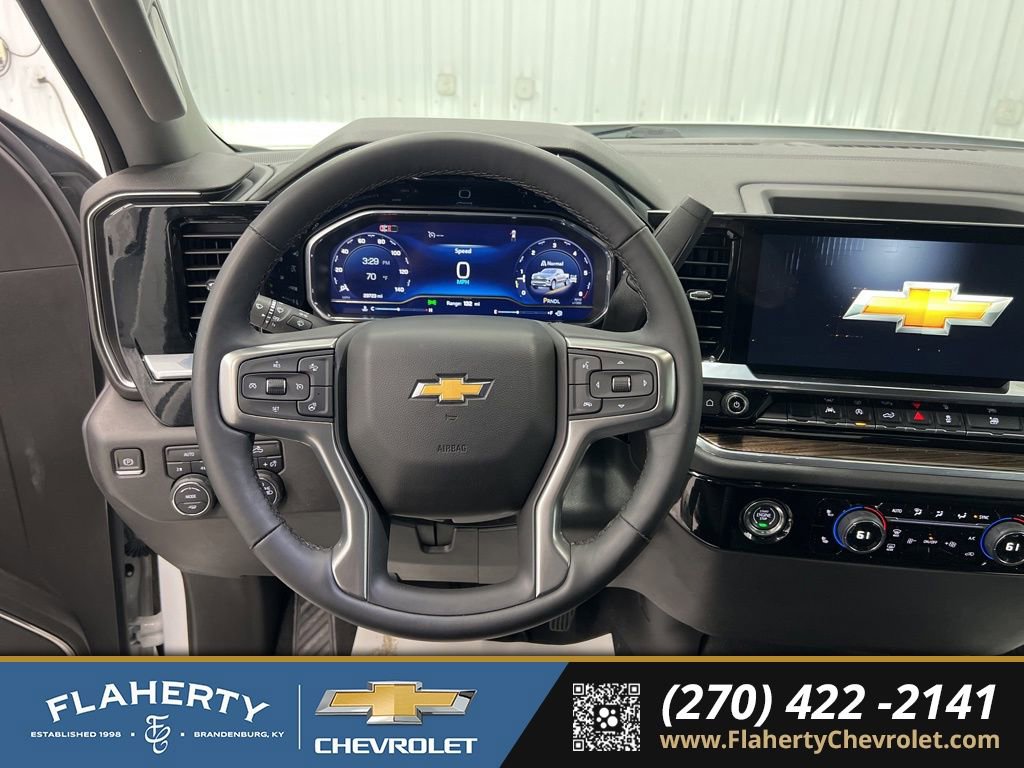 Used 2024 Chevrolet Silverado 1500 LT image 25