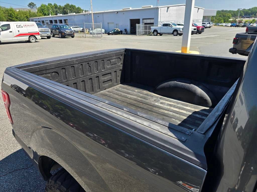 Used 2019 Ford F150 XL w/ Equipment Group 101A Mid AWD/4WD image 13