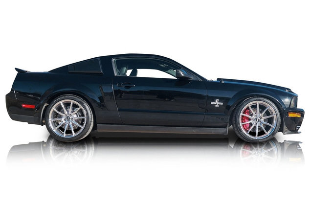 Used 2008 Ford Mustang Shelby GT500 image 2