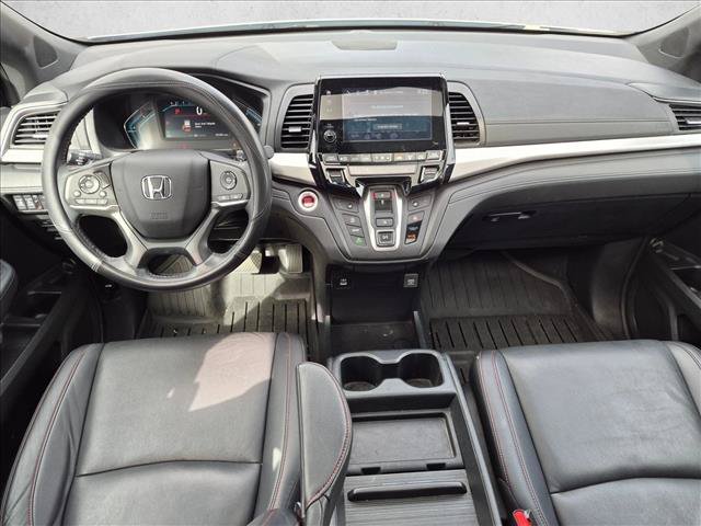 Used 2023 Honda Odyssey Sport image 17