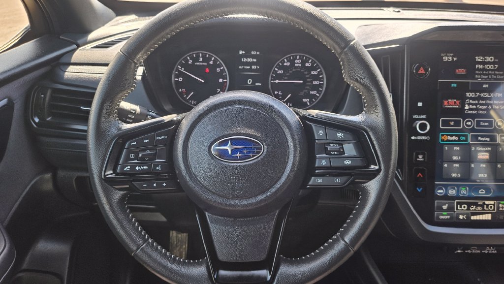 Used 2025 Subaru Forester Premium AWD/4WD image 32