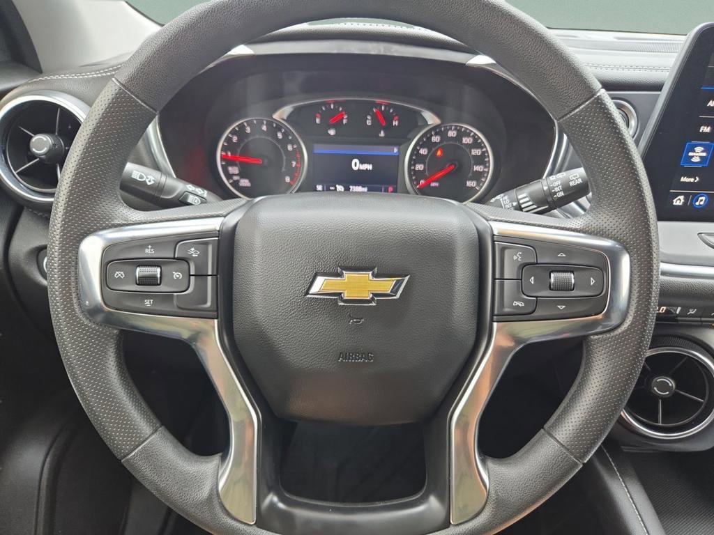 Used 2025 Chevrolet Blazer LT w/ LPO, Floor Liner Package FWD image 24