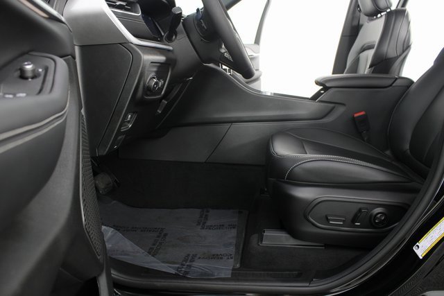 New 2025 Jeep Grand Cherokee L Limited w/ Black Appearance Package image 17