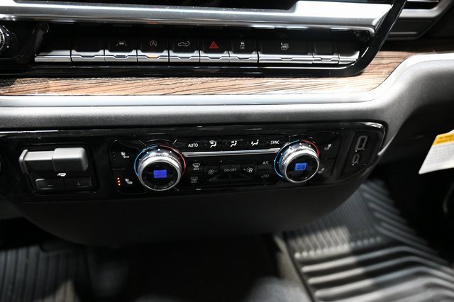 New 2026 GMC Sierra 1500 Elevation image 20