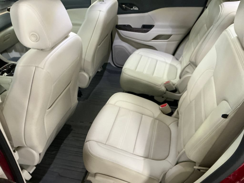 Used 2023 GMC Acadia Denali w/ Denali Ultimate Package AWD/4WD image 26