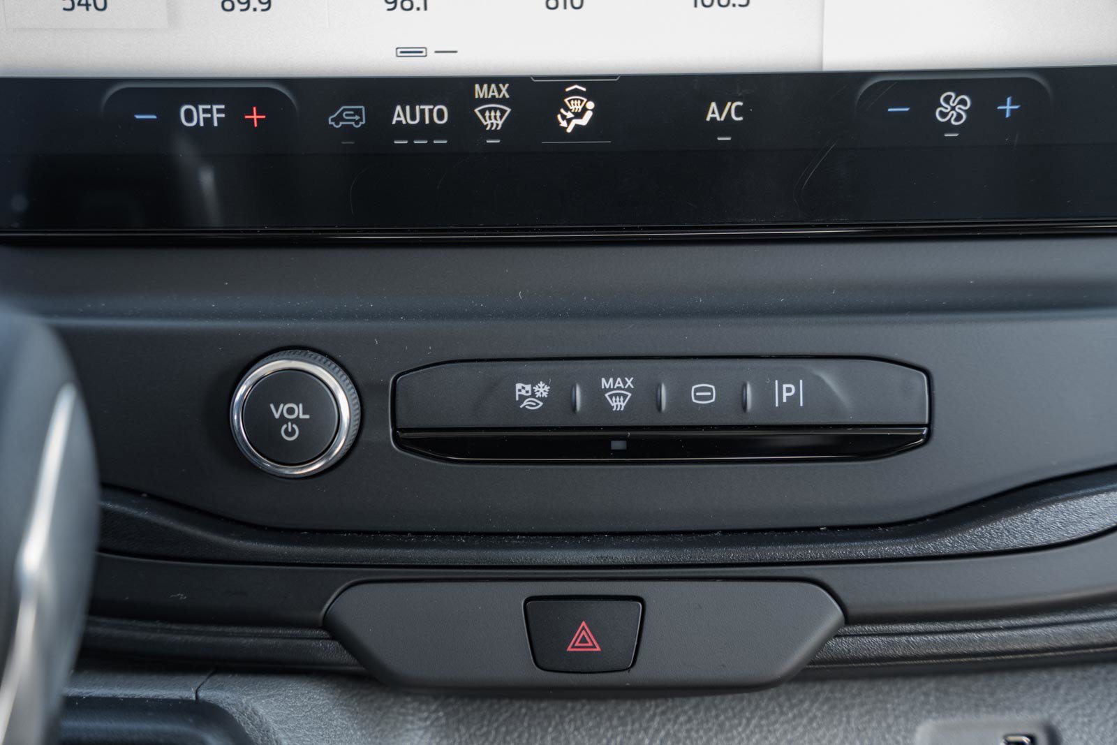 New 2026 Ford Transit 150 Low Roof image 22