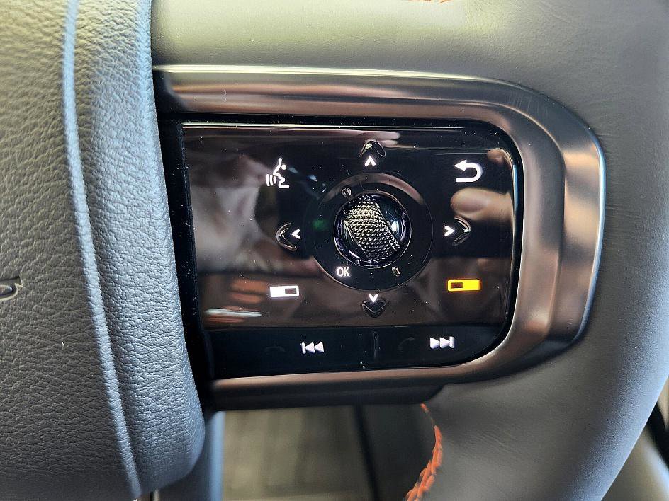 New 2025 Nissan Armada PRO-4X image 26