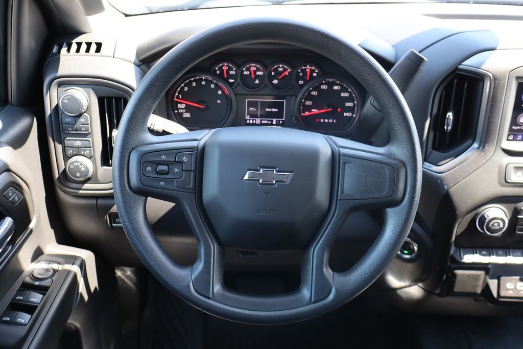 Used 2025 Chevrolet Silverado 1500 Custom Trail Boss w/ LPO, Dark Essentials Package image 18