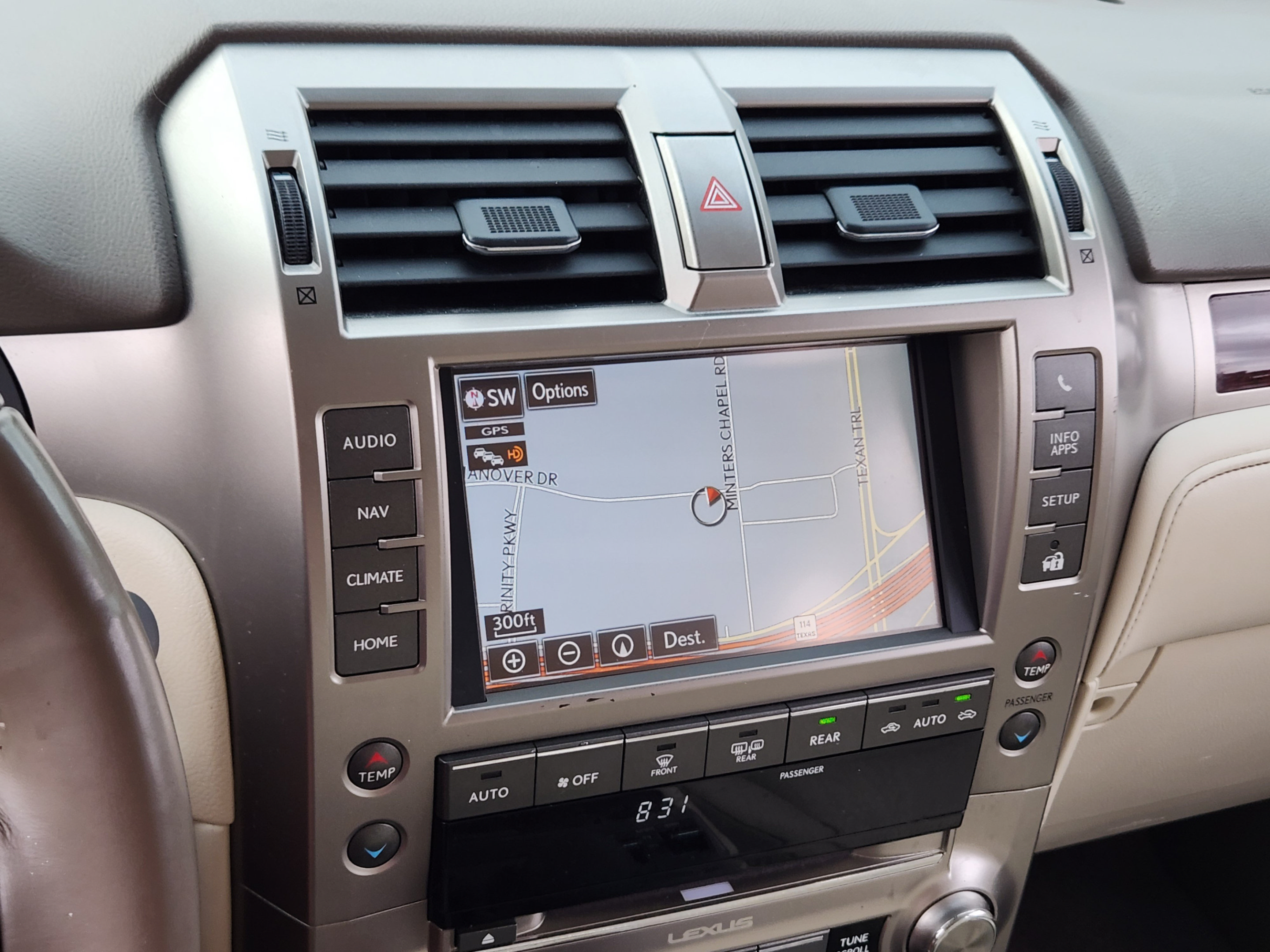 Used 2019 Lexus GX 460 Premium w/ Premium Package AWD/4WD image 9