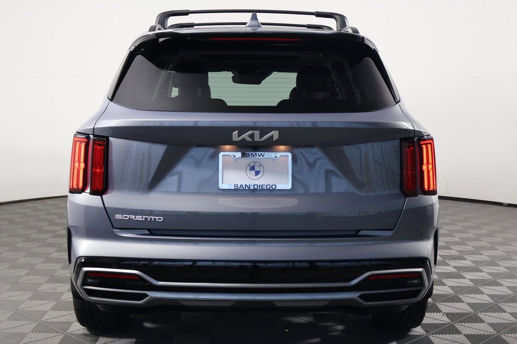 Used 2023 Kia Sorento SX FWD image 5