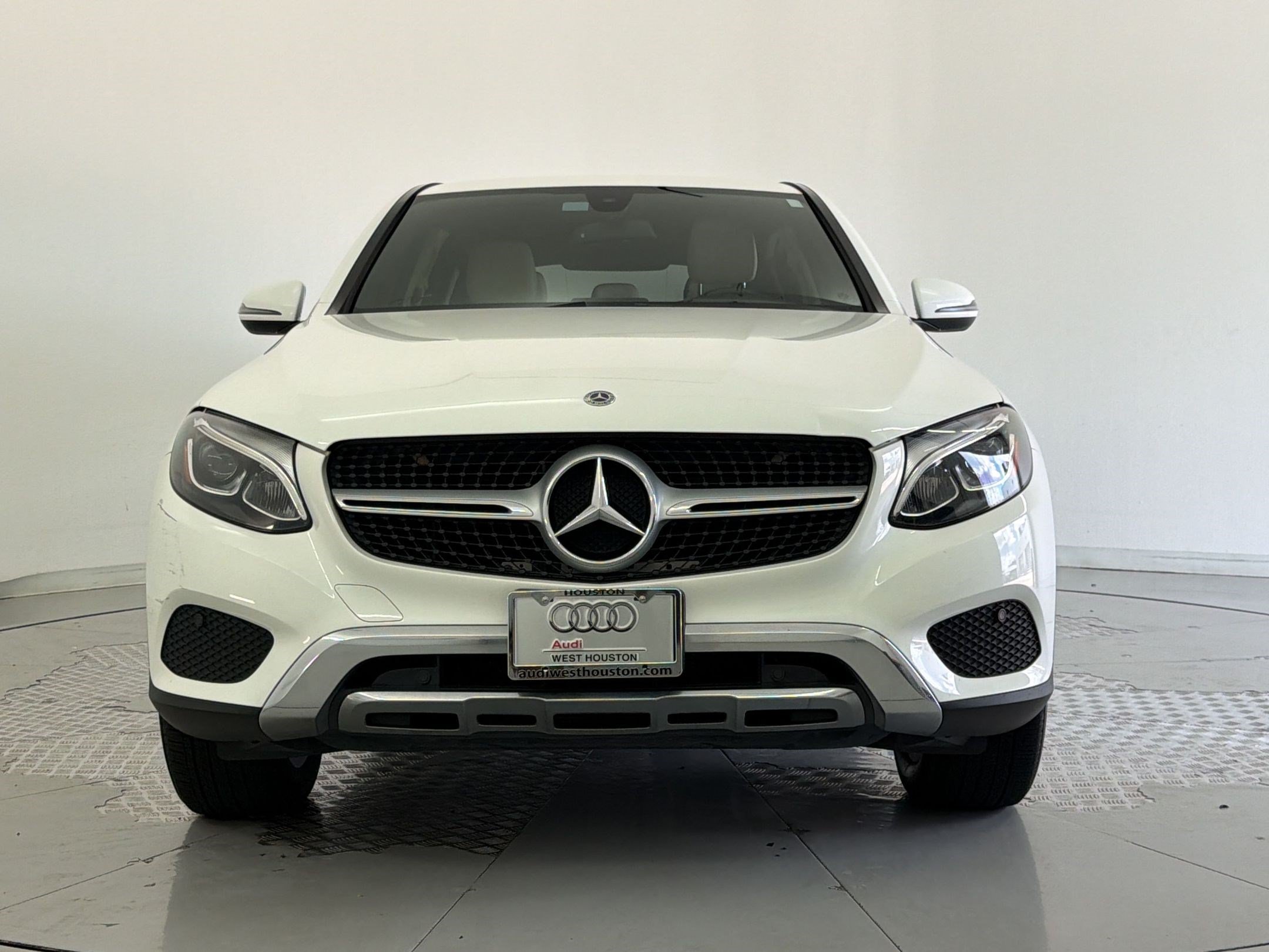Used 2018 Mercedes-Benz GLC 300 4MATIC Coupe image 6