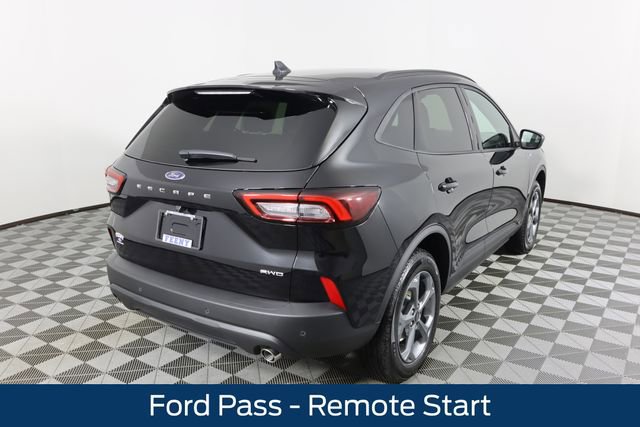 New 2026 Ford Escape ST-Line w/ Tech Pack #1 image 3