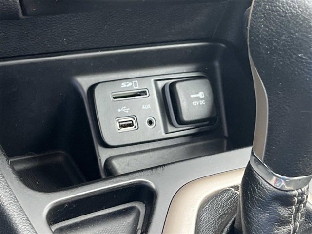 Certified 2016 Jeep Cherokee Latitude w/ Comfort/Convenience Group image 35