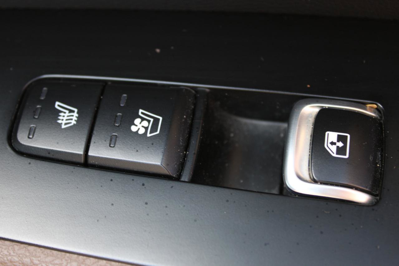 Used 2022 Kia Telluride SX w/ SX Prestige Package image 50