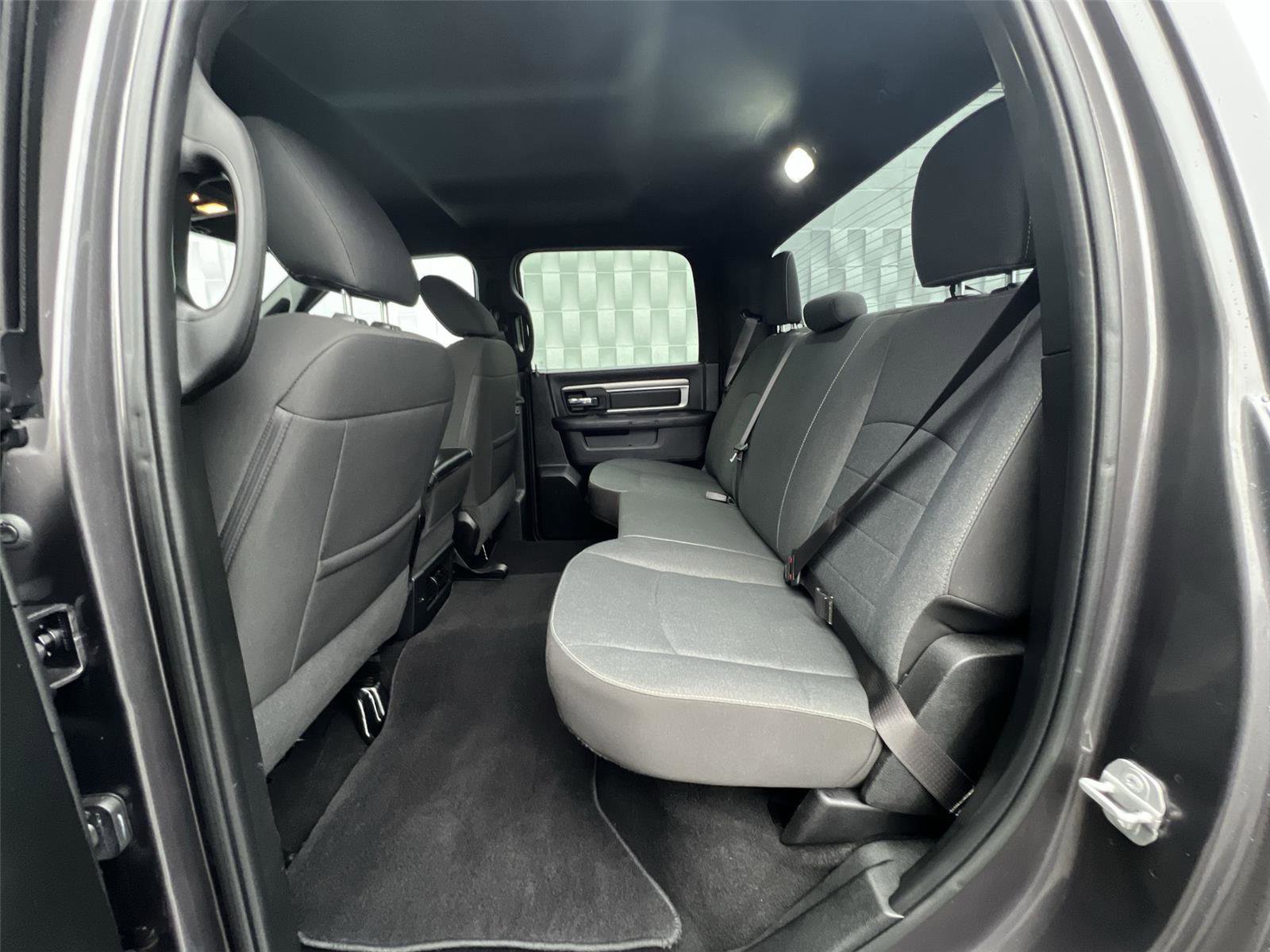 Used 2021 RAM 1500 Classic Warlock image 22