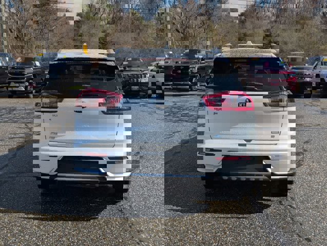 Used 2018 Kia Niro LX image 4