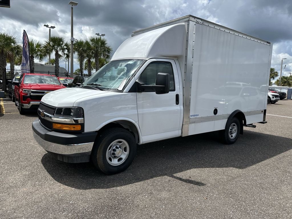 New 2025 Chevrolet Express 3500 w/ Power Convenience Package image 12