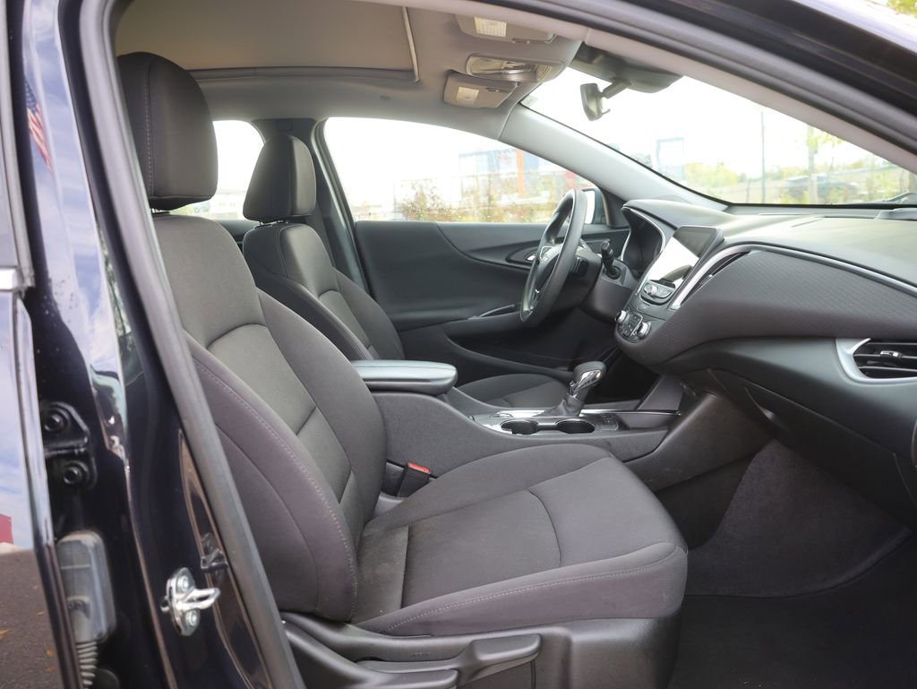 Used 2023 Chevrolet Malibu LT w/ Driver Confidence Package image 13