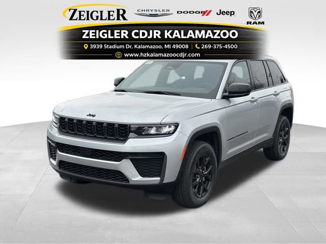 New 2026 Jeep Grand Cherokee Altitude
