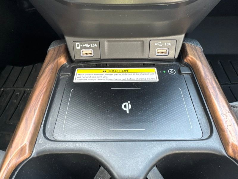 Used 2020 Honda CR-V Touring image 16