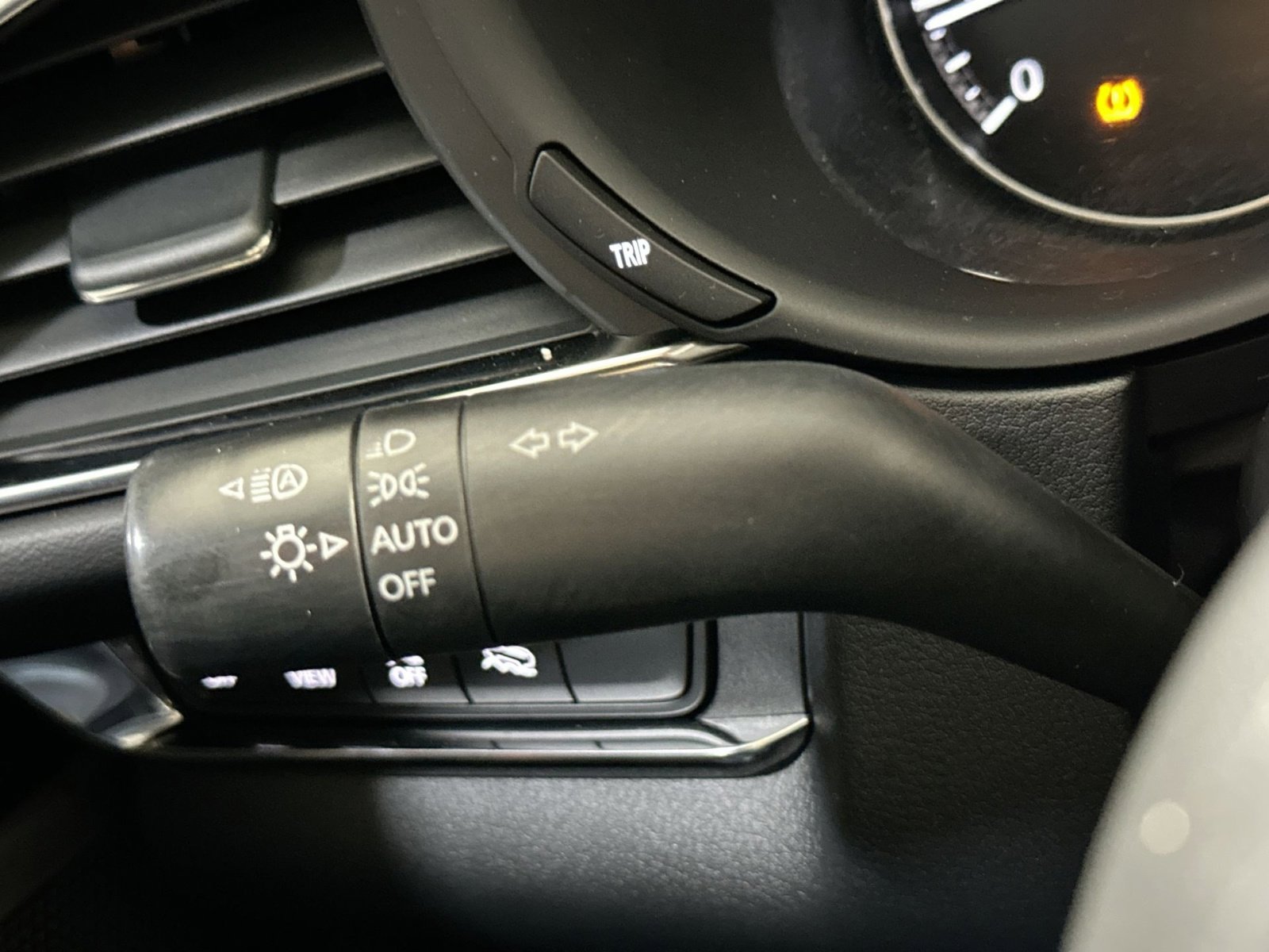 Used 2022 MAZDA CX-30 2.5 Turbo w/ Premium Plus Pkg image 30