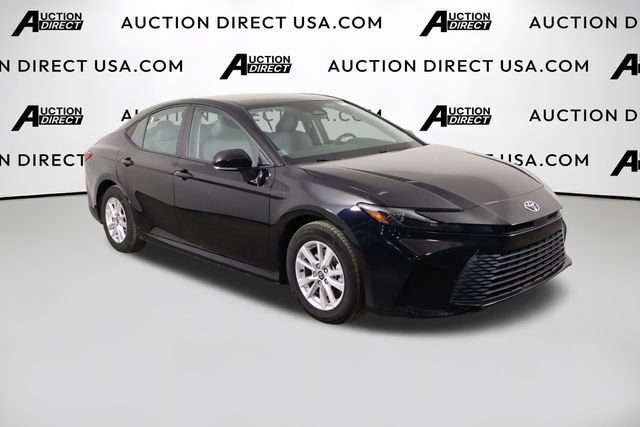 Used 2025 Toyota Camry LE FWD image 38