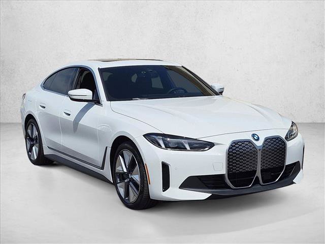 Used 2025 BMW i4 xDrive40i w/ Premium Package AWD/4WD image 3